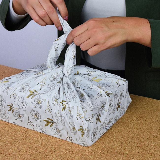 STEP  5 furoshiki